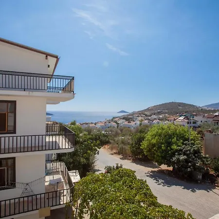 Apartman Invigorating With Shared Pool In Kas *